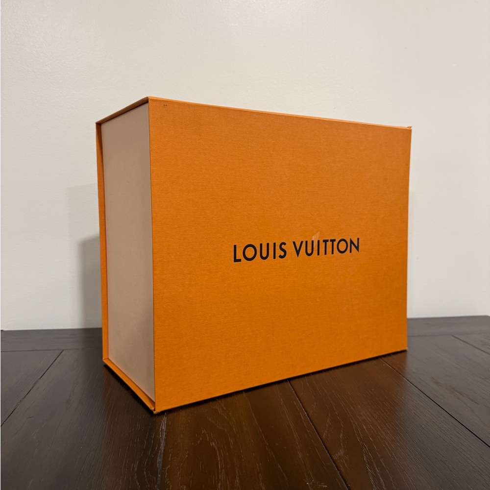 Louis Vuitton Blue and Red Satchel - Picture 15 of 16